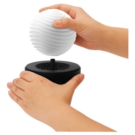 TENGA GEO GLACIER Masturbator – Geometrische Intensität und sanfte Materialien